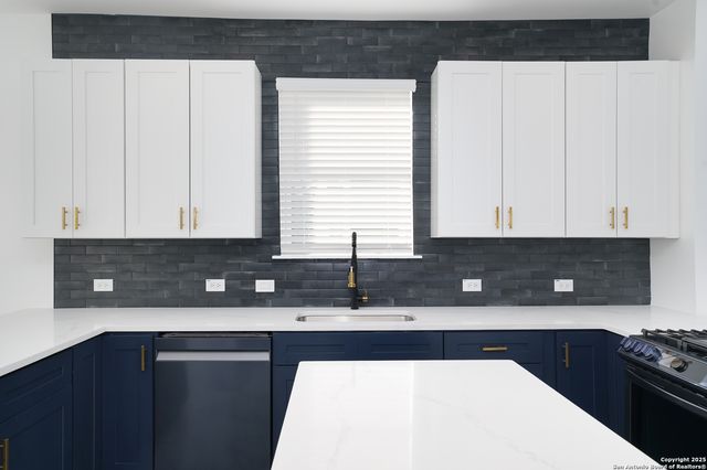 1222 Hays, San Antonio, TX 78202