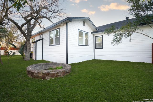 1222 Hays, San Antonio, TX 78202