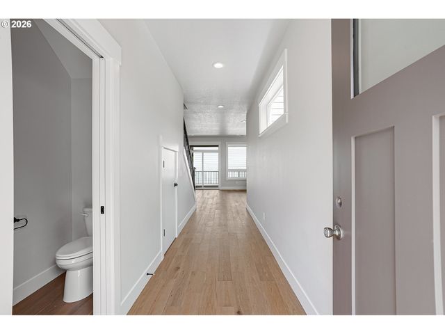 13945 Se Piper Cub Way, Milwaukie, OR 97267