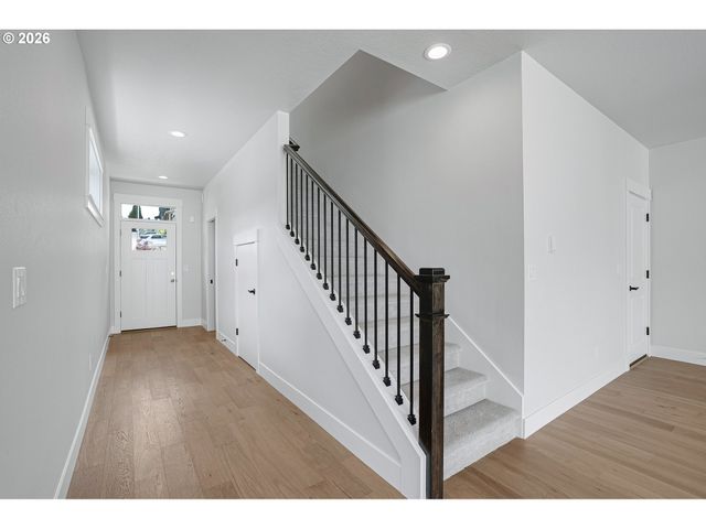 13945 Se Piper Cub Way, Milwaukie, OR 97267