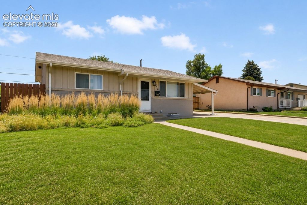 3506 Lancaster Drive, Pueblo, CO 81005 — photo 2
