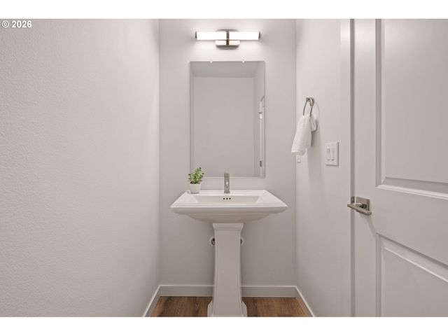 936 S 50TH Ct, Ridgefield, WA 98642