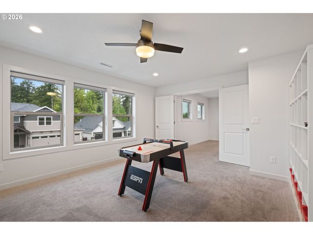 936 S 50TH Ct, Ridgefield, WA 98642