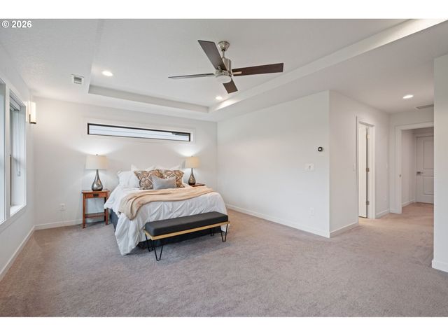 936 S 50TH Ct, Ridgefield, WA 98642