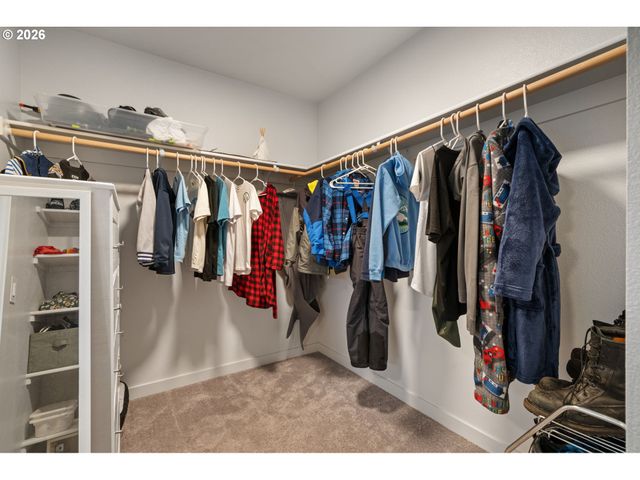 936 S 50TH Ct, Ridgefield, WA 98642