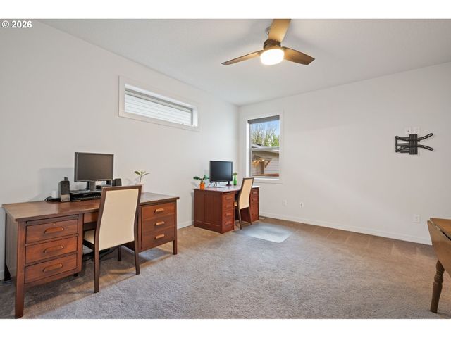 936 S 50TH Ct, Ridgefield, WA 98642