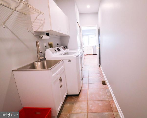 102 WATERVIEW, Eagleville, PA 19403