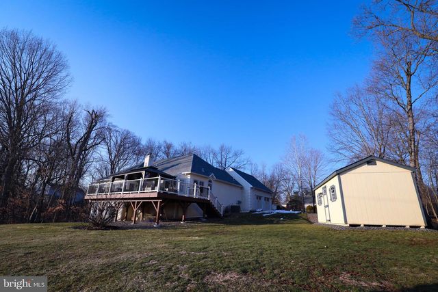 102 WATERVIEW, Eagleville, PA 19403