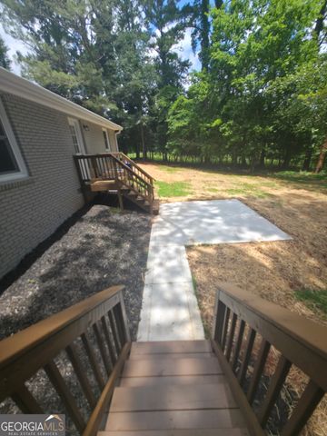 853 Moon Bridge Road, Winder, GA 30680