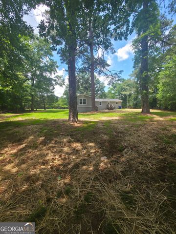 853 Moon Bridge Road, Winder, GA 30680