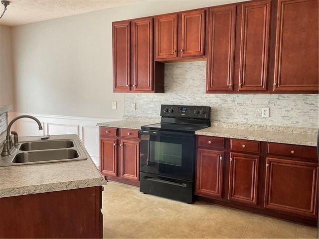 2555 Flat Shoals Road 1703, Atlanta, GA 30349