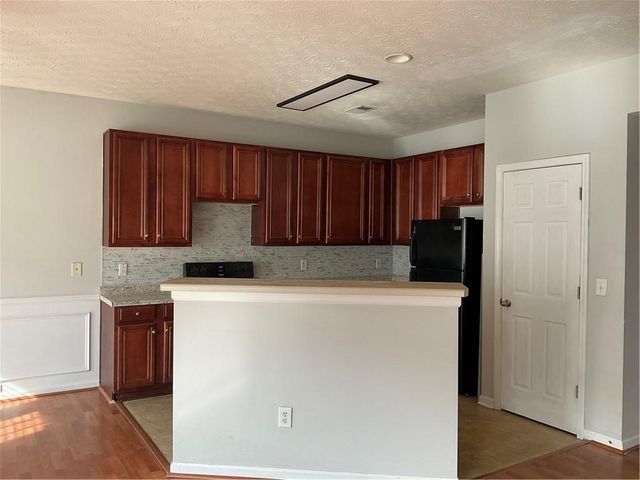 2555 Flat Shoals Road 1703, Atlanta, GA 30349