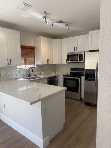 21467 SW 86th Pl, Cutler Bay, FL 33189