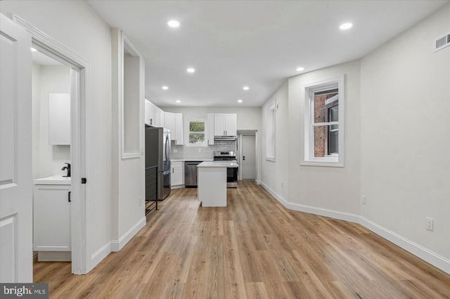 5612 LARCHWOOD AVE, Philadelphia, PA 19143