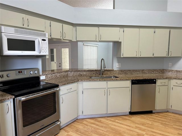 8718 IMPERIAL COURT, Tampa, FL 33635