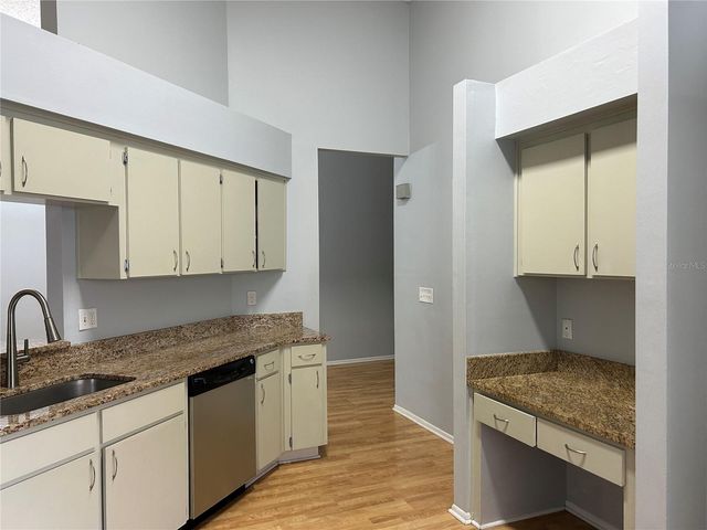 8718 IMPERIAL COURT, Tampa, FL 33635