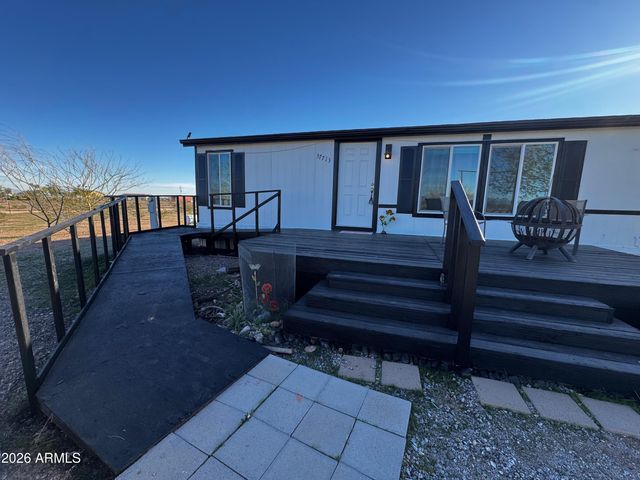 37713 W COOLIDGE Street, Tonopah, AZ 85354