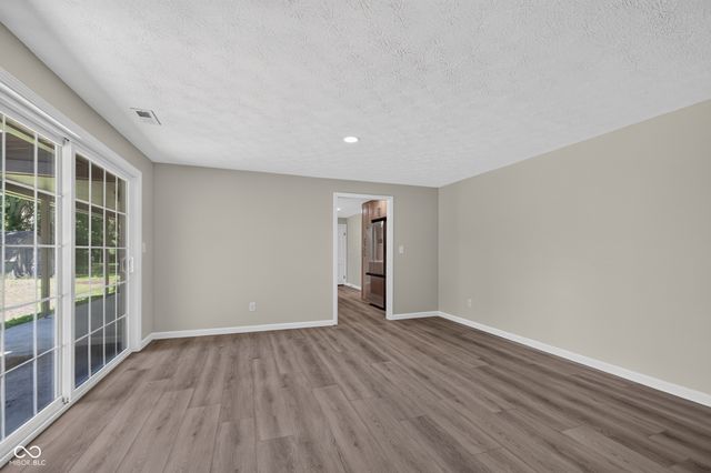 646 Redbud Lane, Plainfield, IN 46168