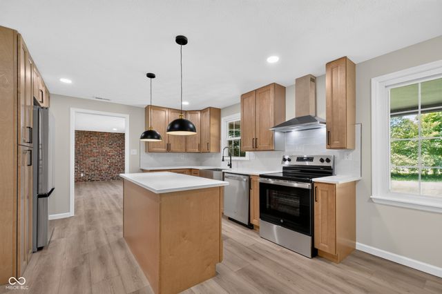 646 Redbud Lane, Plainfield, IN 46168
