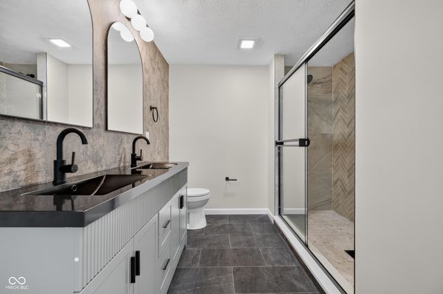 646 Redbud Lane, Plainfield, IN 46168