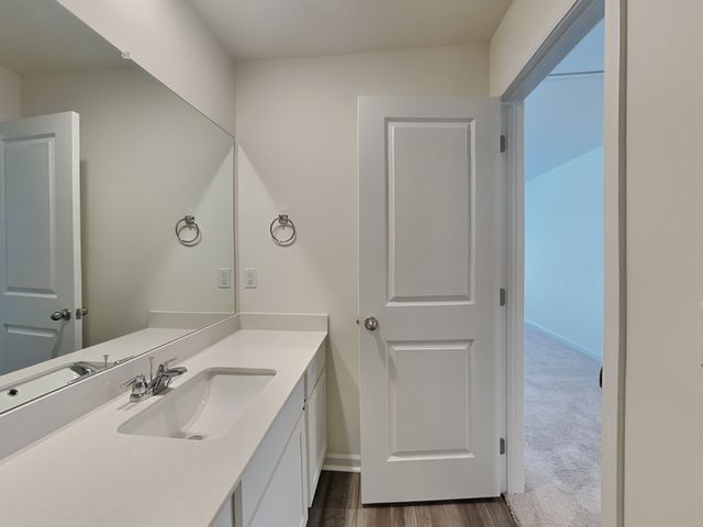 1056 large Poppy Dr, La Vergne, TN 37086