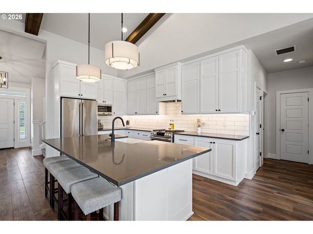 1581 UMPQUA Ave, Eugene, OR 97408