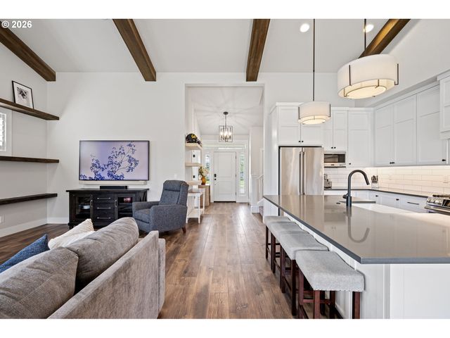 1581 UMPQUA Ave, Eugene, OR 97408