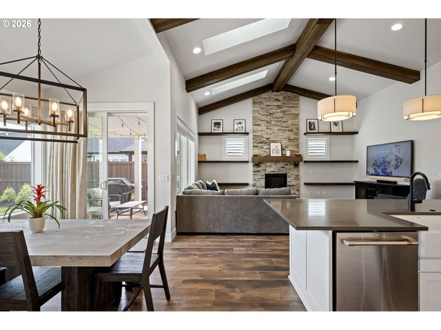 1581 UMPQUA Ave, Eugene, OR 97408