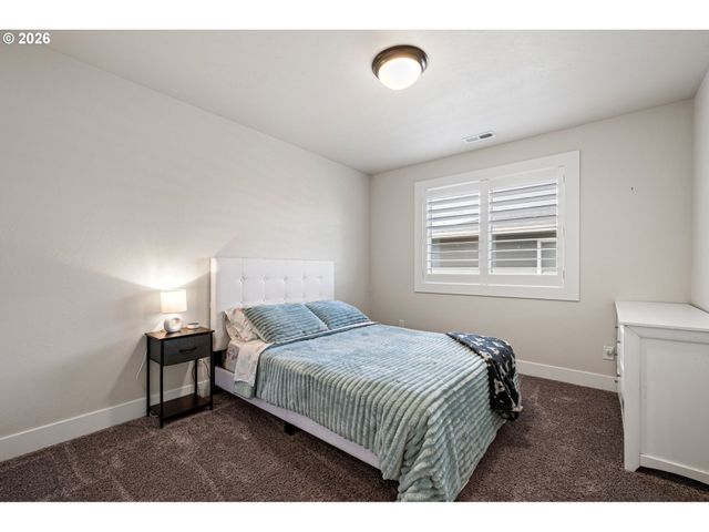 1581 UMPQUA Ave, Eugene, OR 97408