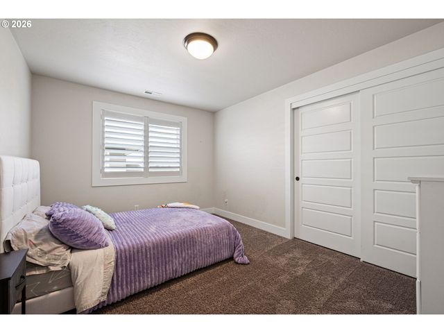 1581 UMPQUA Ave, Eugene, OR 97408
