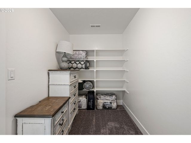 1581 UMPQUA Ave, Eugene, OR 97408