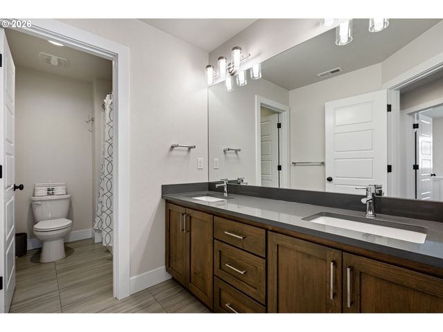 1581 UMPQUA Ave, Eugene, OR 97408