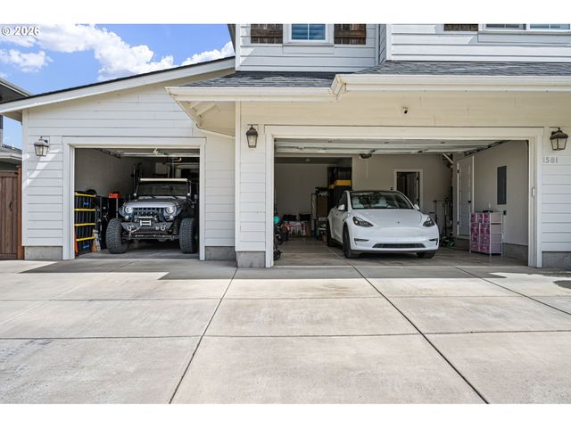1581 UMPQUA Ave, Eugene, OR 97408