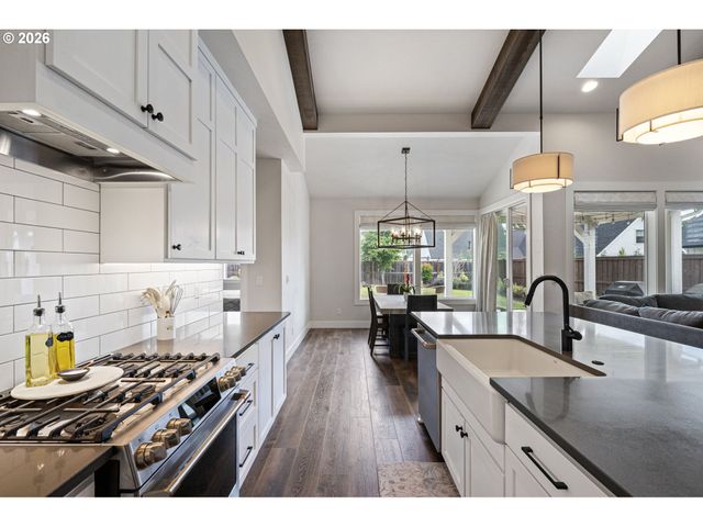 1581 UMPQUA Ave, Eugene, OR 97408