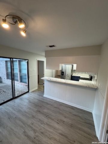 3220 Castledale, San Antonio, TX 78230