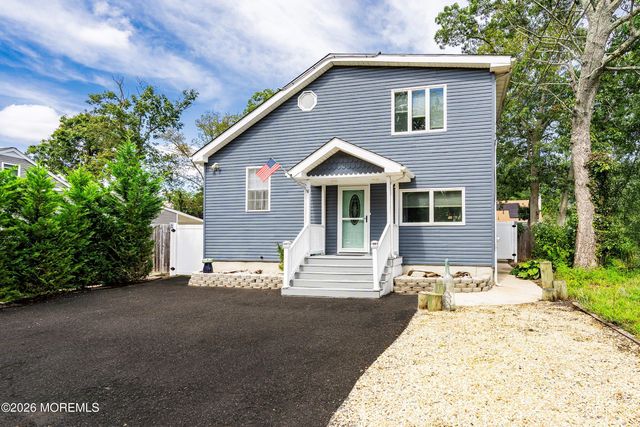 1940 New Street, Toms River, NJ 08753