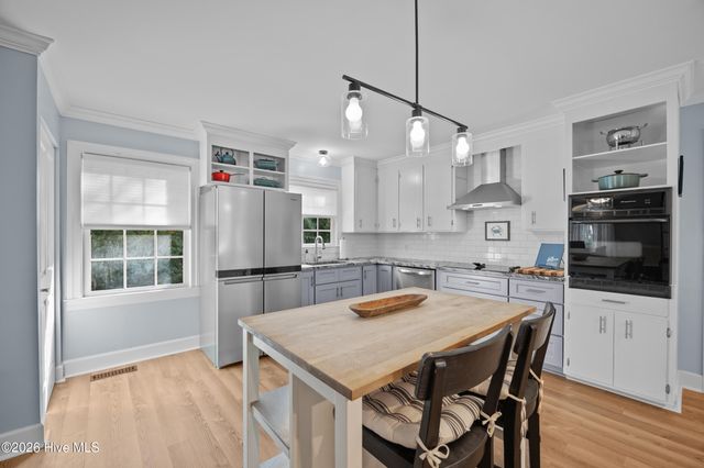 506 Tanbridge Road, Wilmington, NC 28405