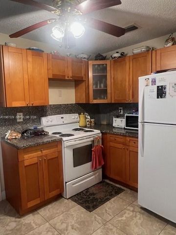 3366 Thomas Ave, Miami, FL 33133