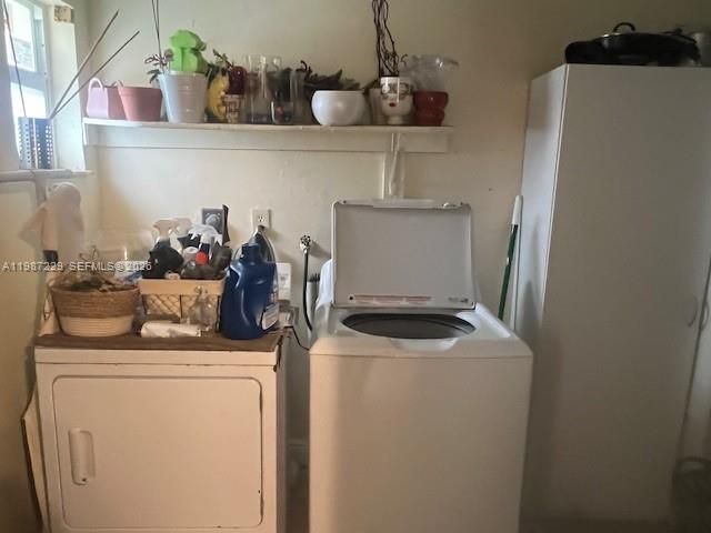 3366 Thomas Ave, Miami, FL 33133