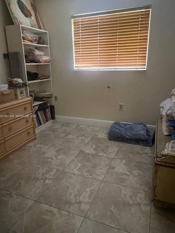 3366 Thomas Ave, Miami, FL 33133