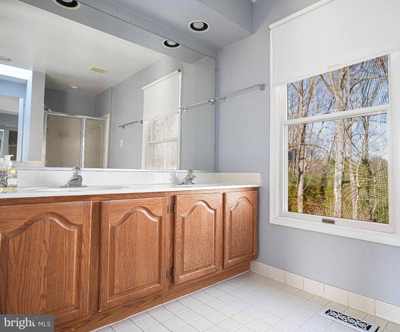 644 SYMPHONY WOODS DR, Silver Spring, MD 20901