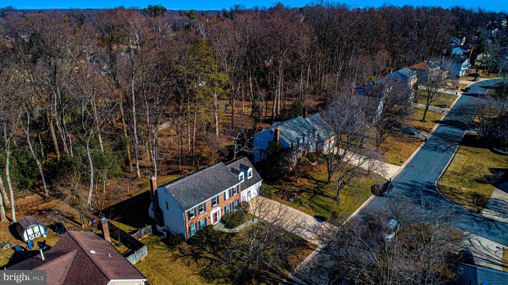 Image 14 of property listing at 644 SYMPHONY WOODS DR, Silver Spring, MD 20901