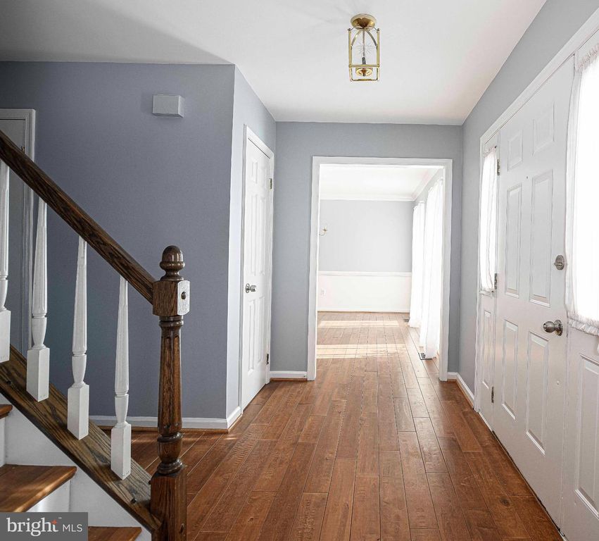 Image 18 of property listing at 644 SYMPHONY WOODS DR, Silver Spring, MD 20901