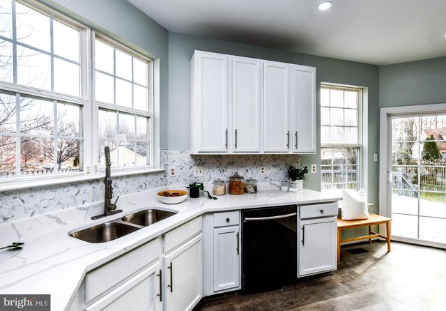 2750 CONGRESS CT, Waldorf, MD 20603