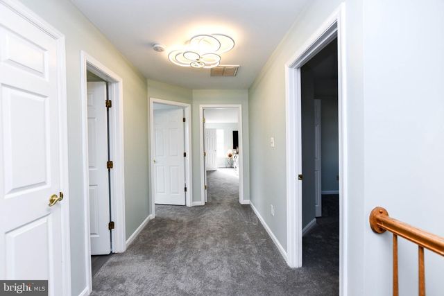 2750 CONGRESS CT, Waldorf, MD 20603