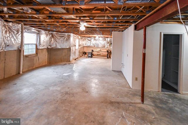 2750 CONGRESS CT, Waldorf, MD 20603