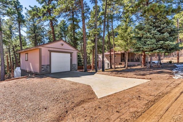 8326 Cuerna Verde Rd, Rye, CO 81069