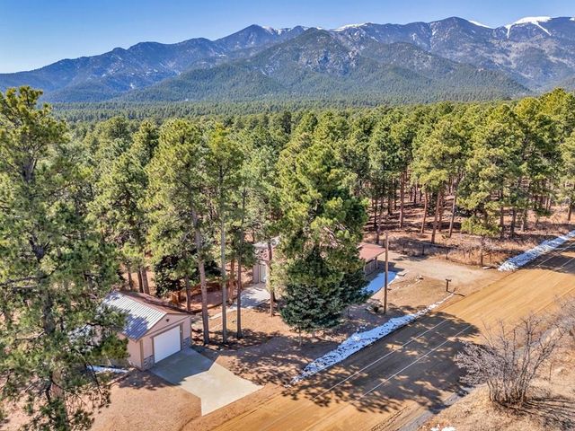 8326 Cuerna Verde Rd, Rye, CO 81069