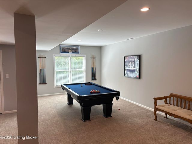 2418 Irish Bend Ct, Fisherville, KY 40023