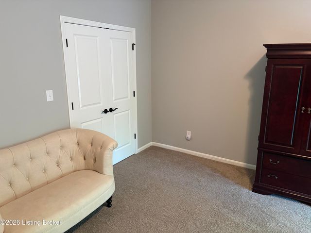 2418 Irish Bend Ct, Fisherville, KY 40023